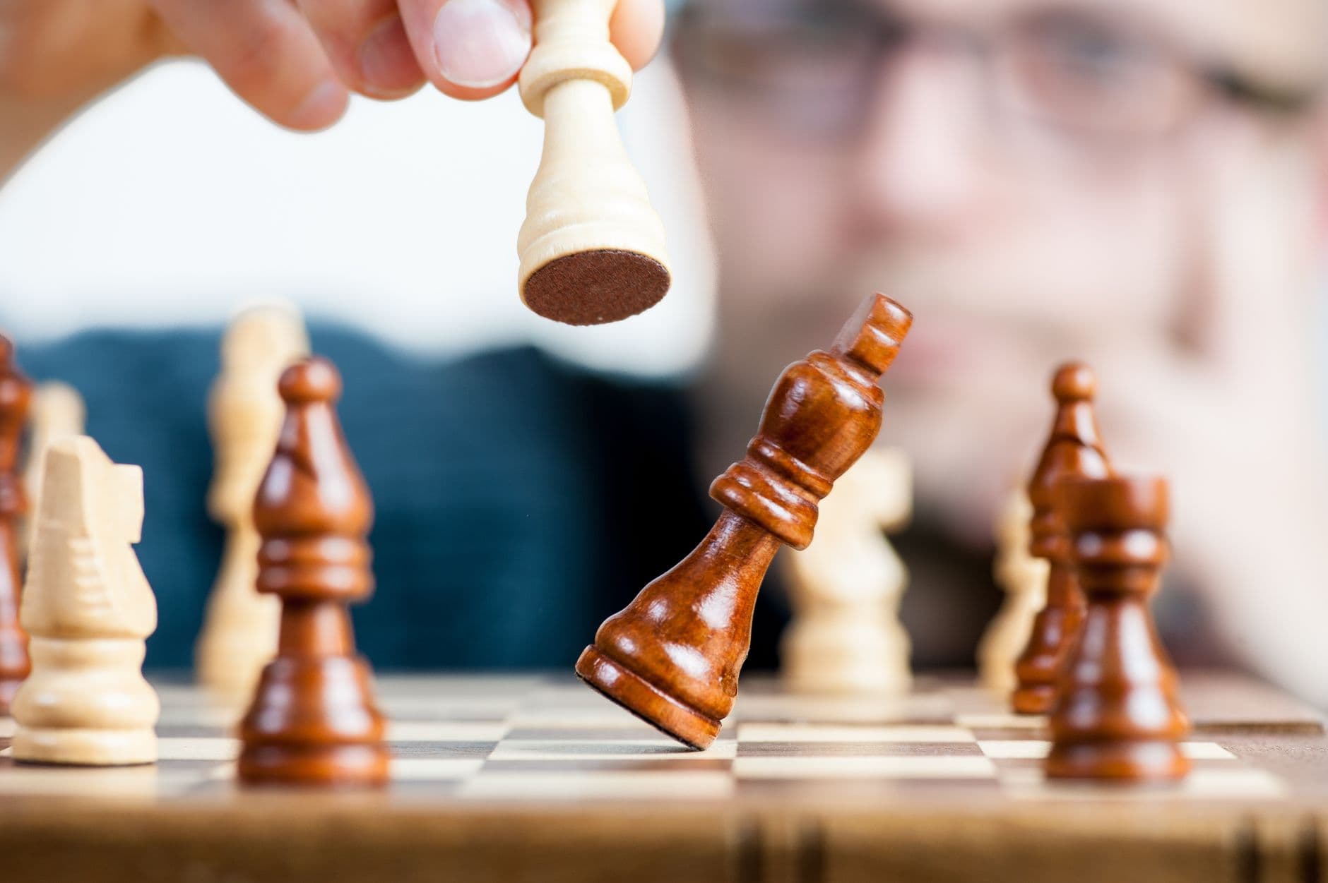 Training Decision Making By Using Strategic Thinking