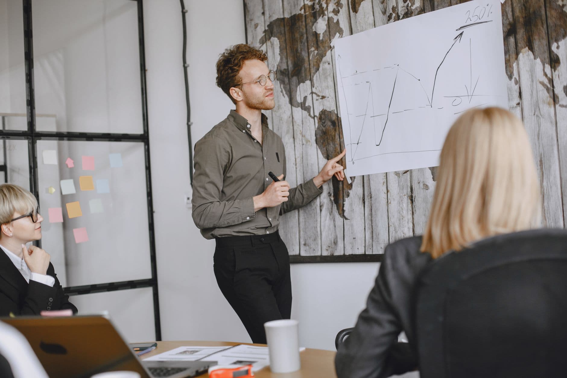 TRAINING EFFECTIVE COMMUNICATION FOR MANAGERS