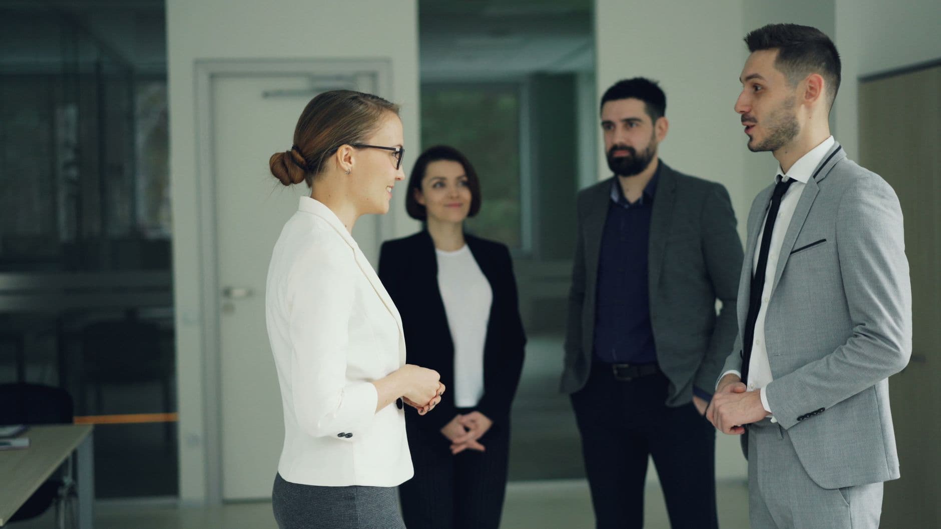 TRAINING EFFECTIVE LEADERSHIP FOR MANAGERS AND SUPERVISORS