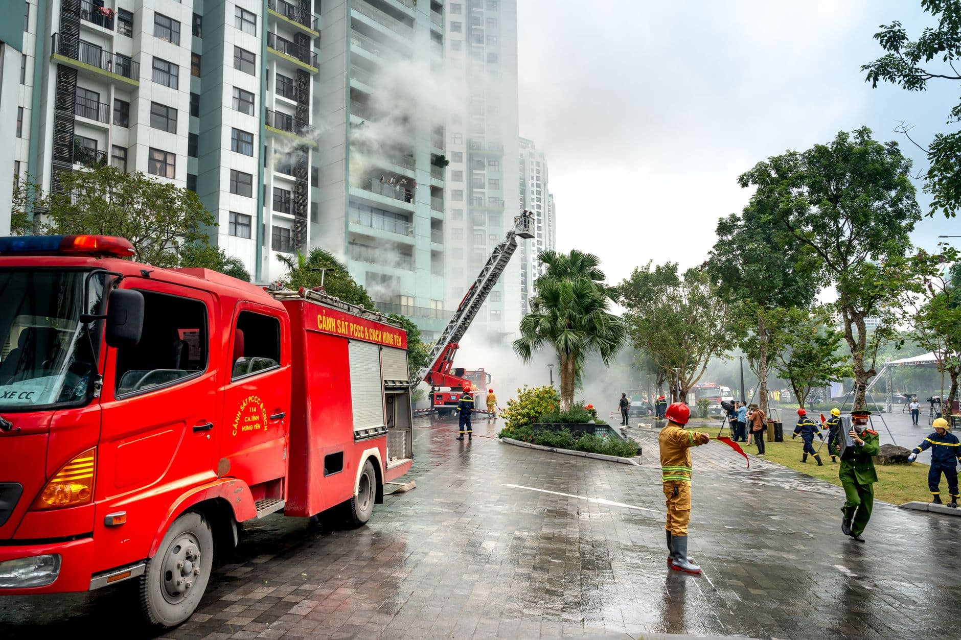 Training Emergency Response dan Evakuasi Gedung