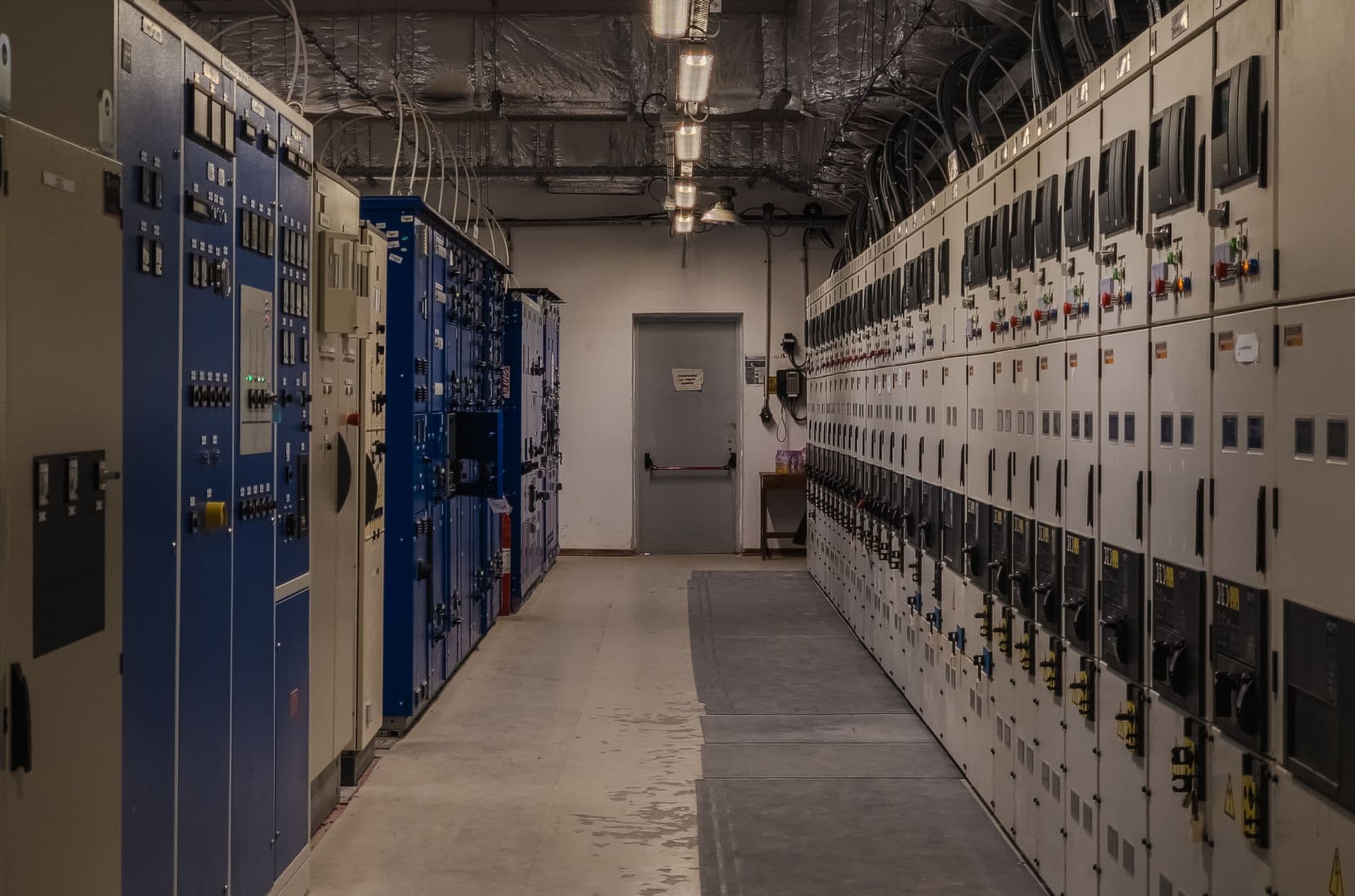 TRAINING PRODUKSI DESAIN SWITCHGEAR TEGANGAN RENDAH YANG SESUAI DENGAN IEC 61439