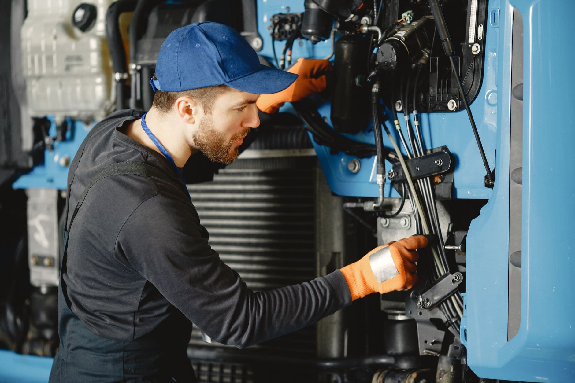 TRAINING RELIABILITY ENGINEERING
