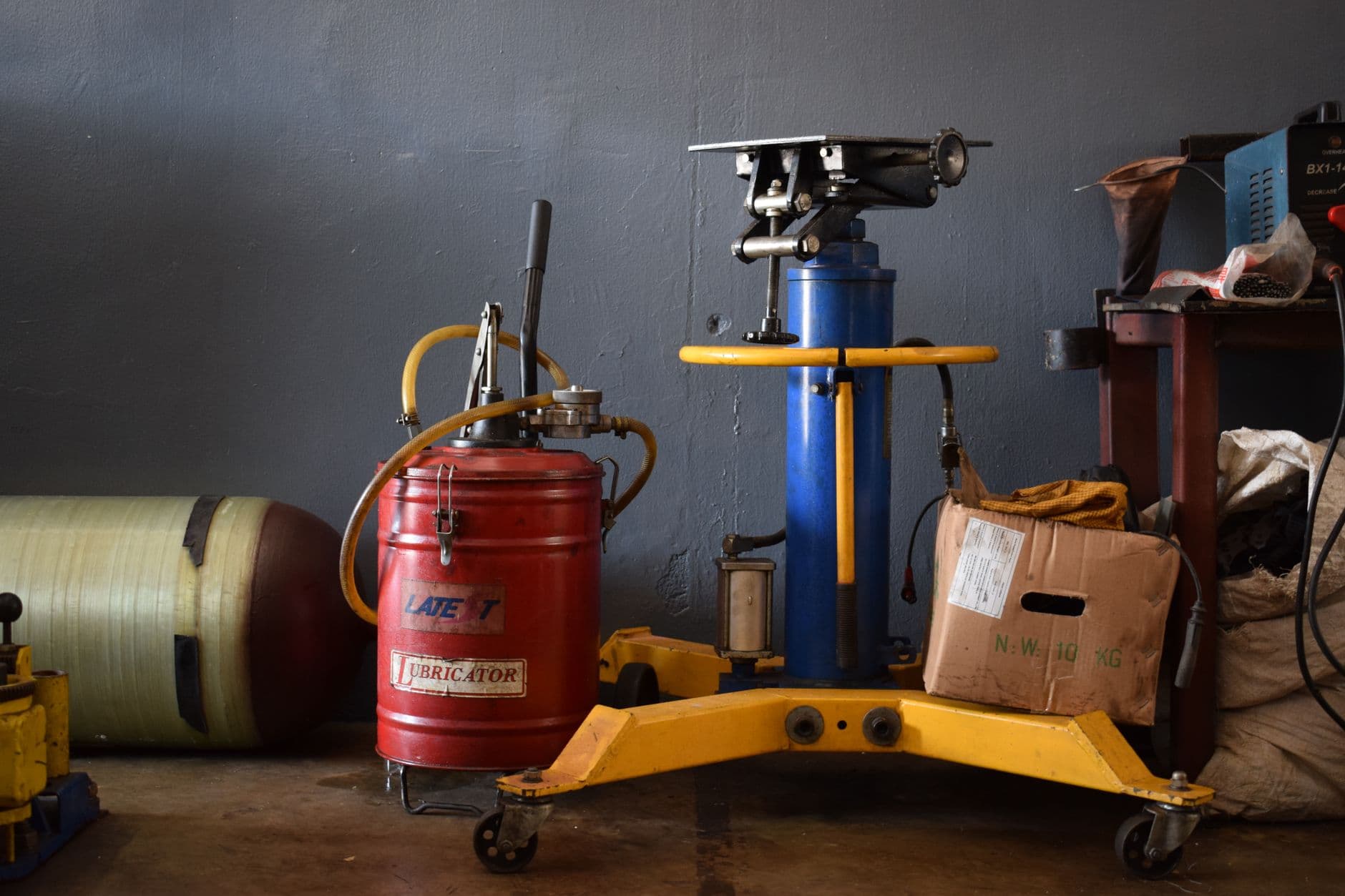 Training Oil Analysis untuk Pemeliharaan Prediktif