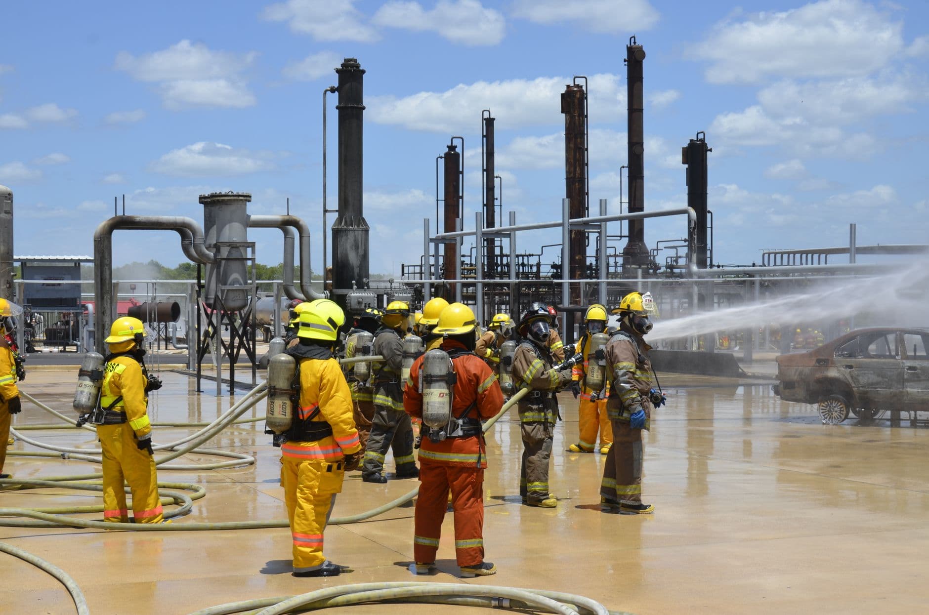 Pelatihan Emergency Response (ERP) dan Pembentukan Tim Tanggap Darurat