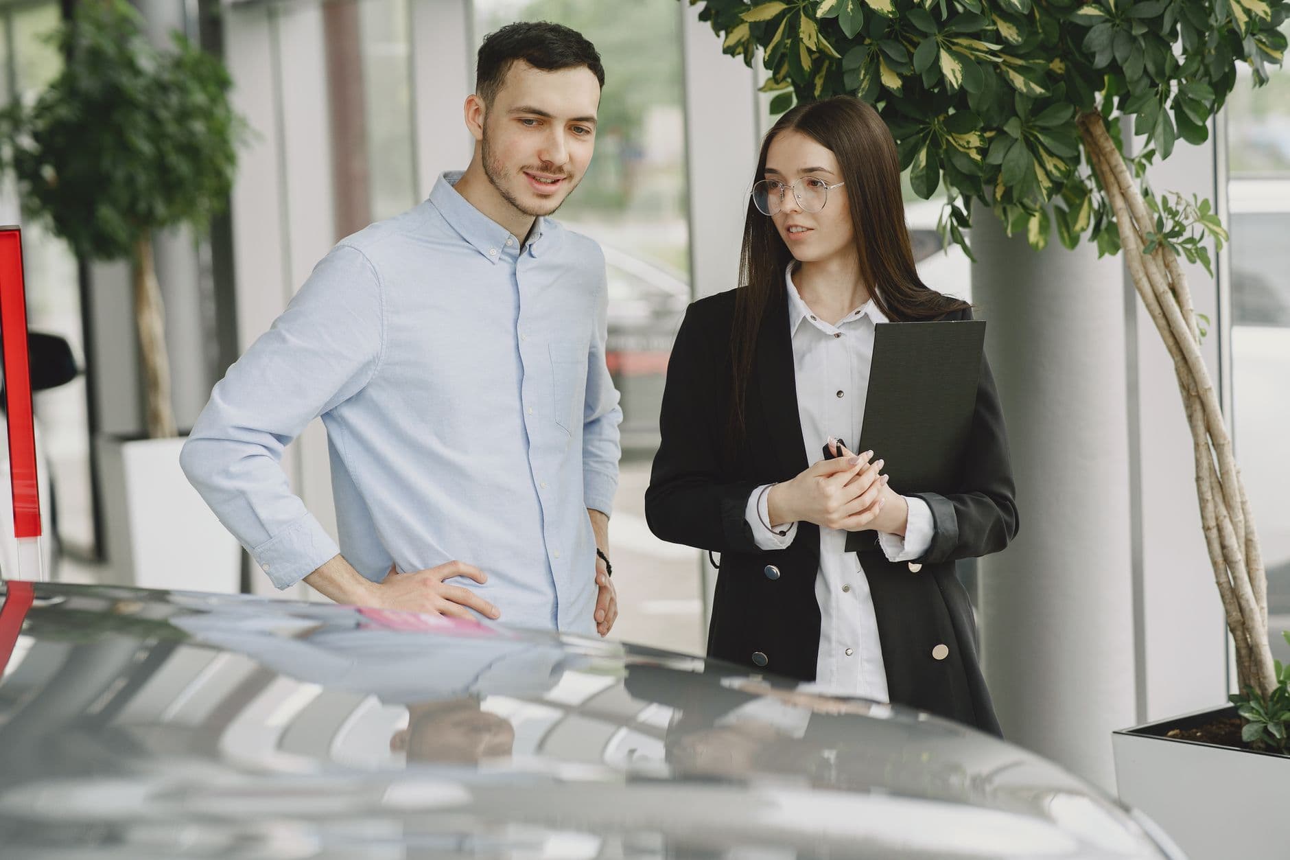 TRAINING SOFT SELLING FOR CUSTOMER-FOCUSED SALES EXCELLENCE